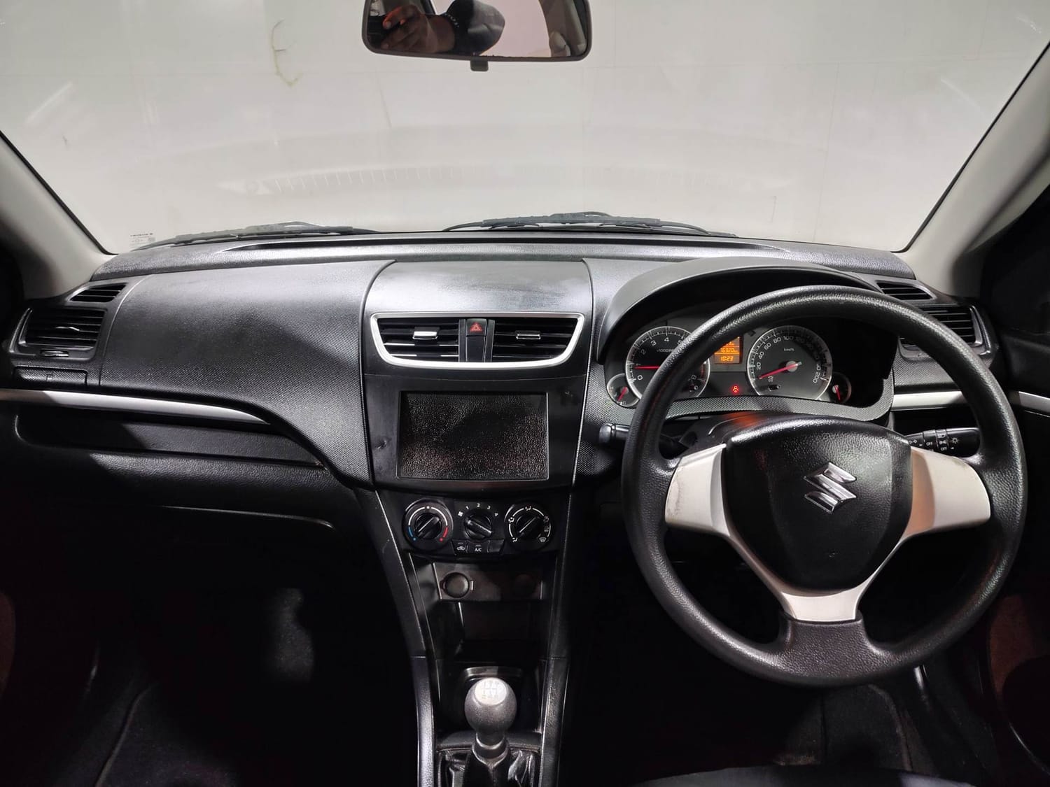 Swift image 12 Swift image 12