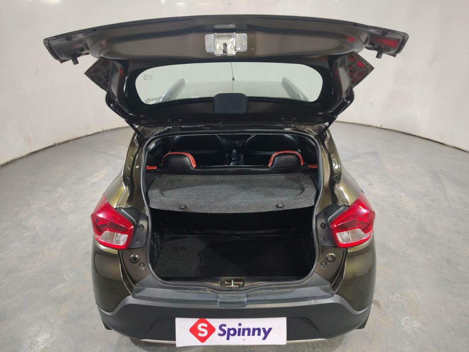 Kwid image 24 Kwid image 24