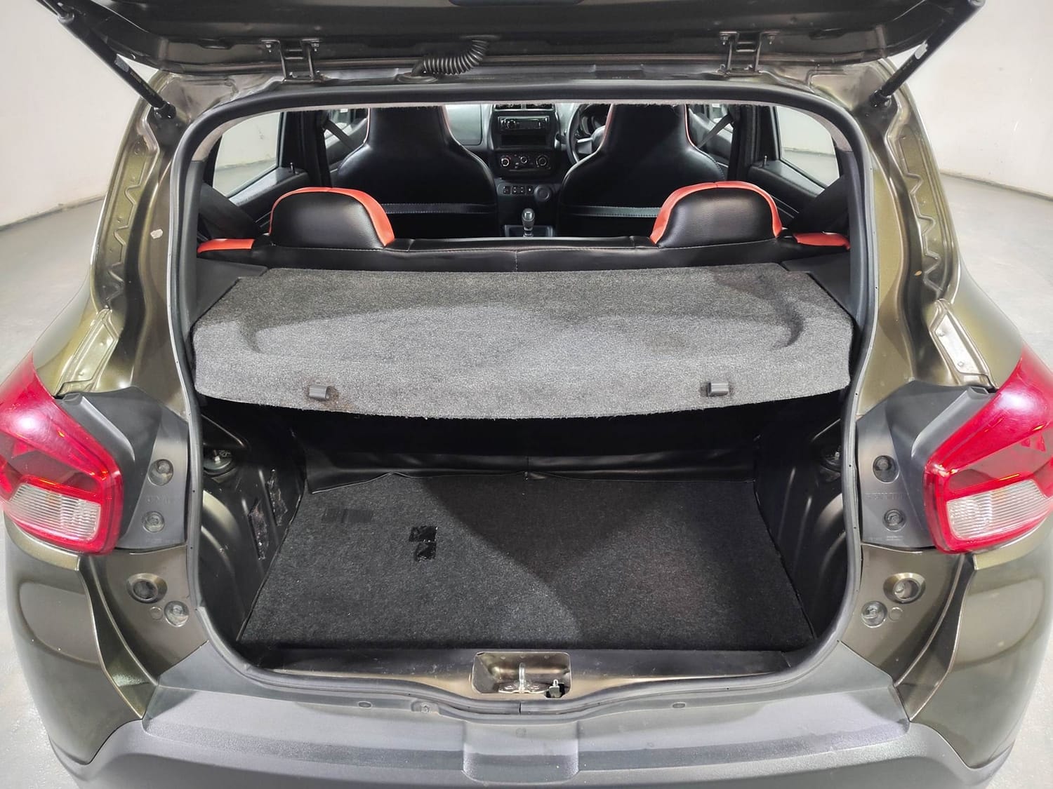 Kwid image 25 Kwid image 25