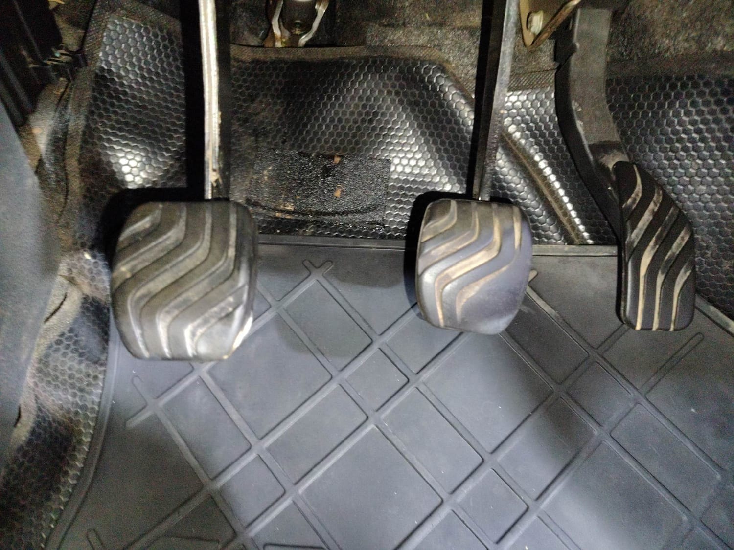 Kwid image 26 Kwid image 26