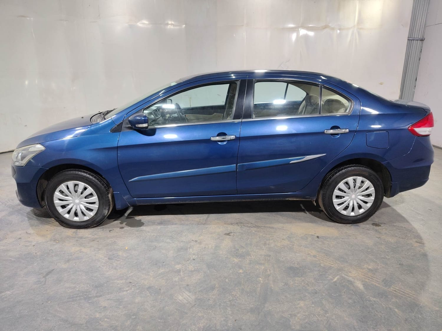 Ciaz image 2 Ciaz image 2