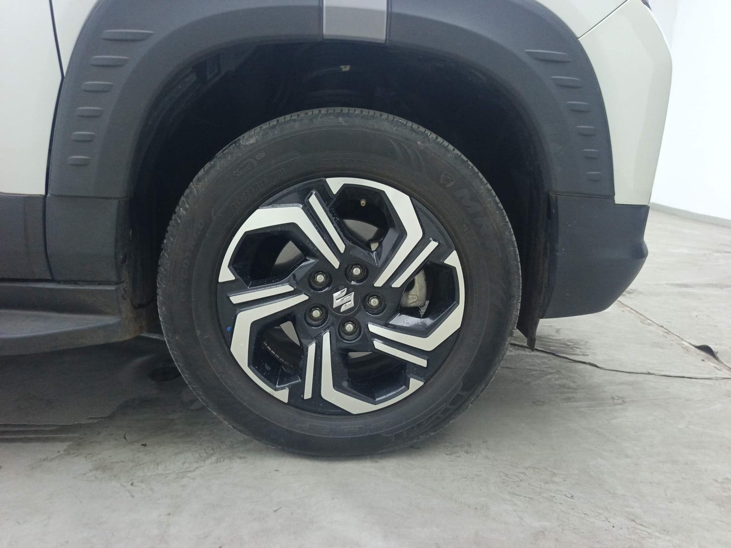 Brezza image 32 Brezza image 32