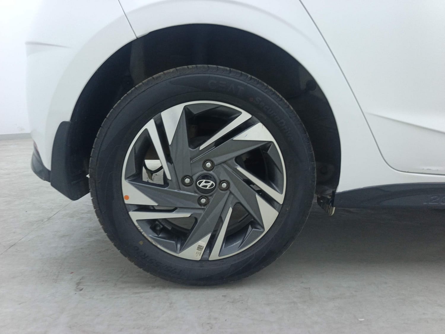 Elite i20 image 33 Elite i20 image 33