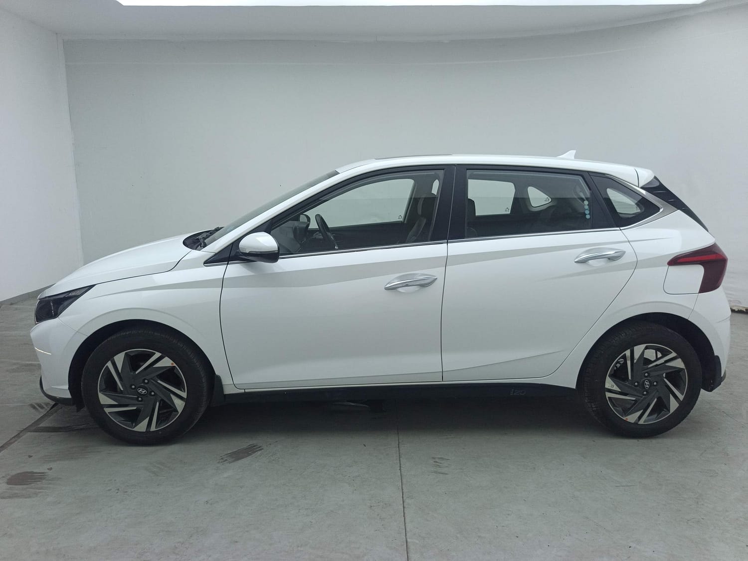 Elite i20 image 2 Elite i20 image 2