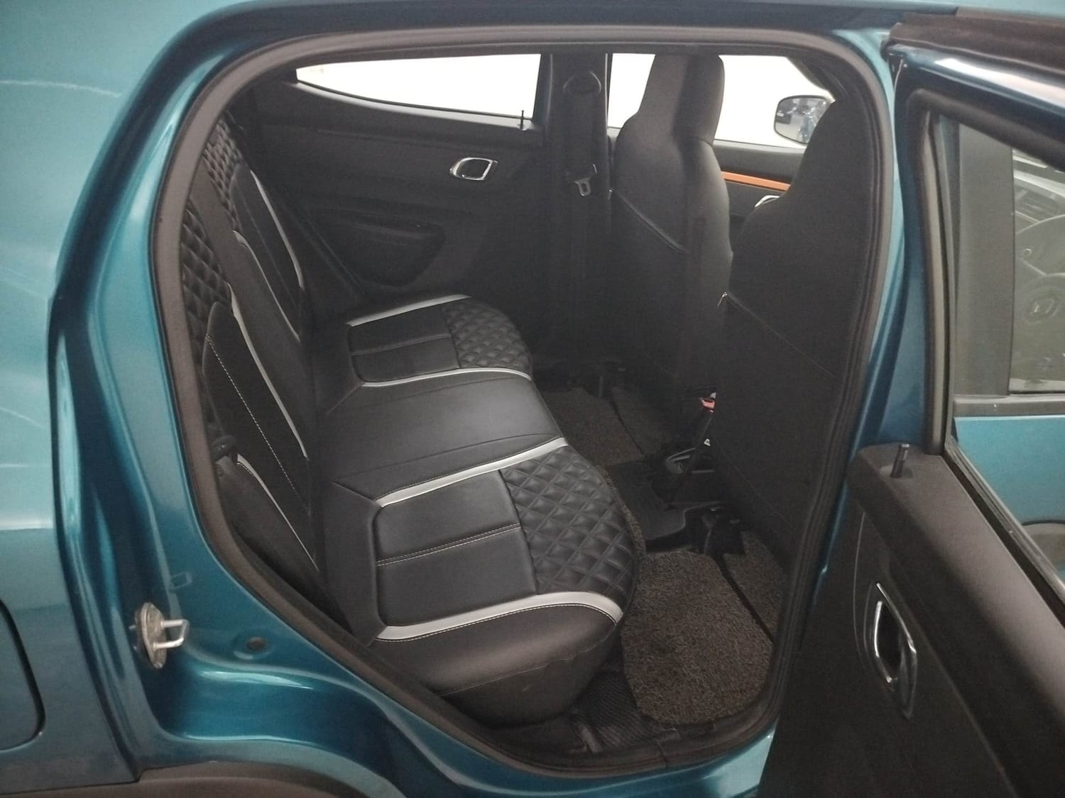 Kwid image 18 Kwid image 18