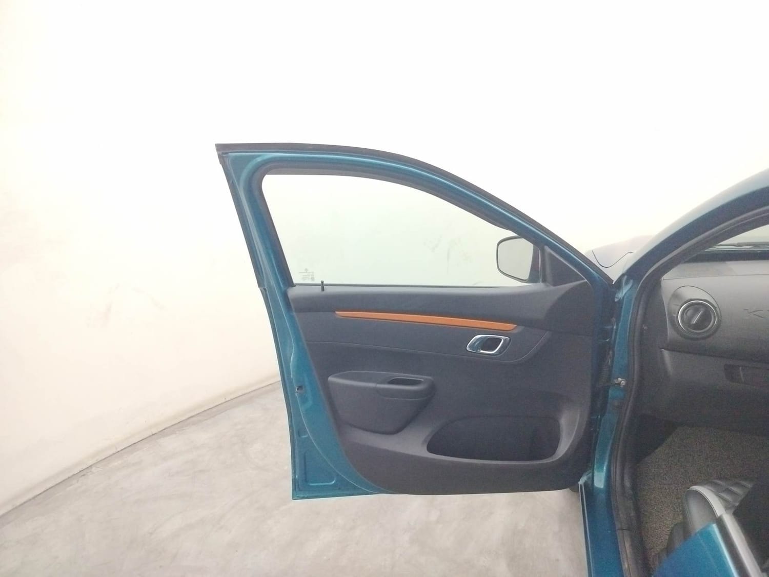 Kwid image 21 Kwid image 21