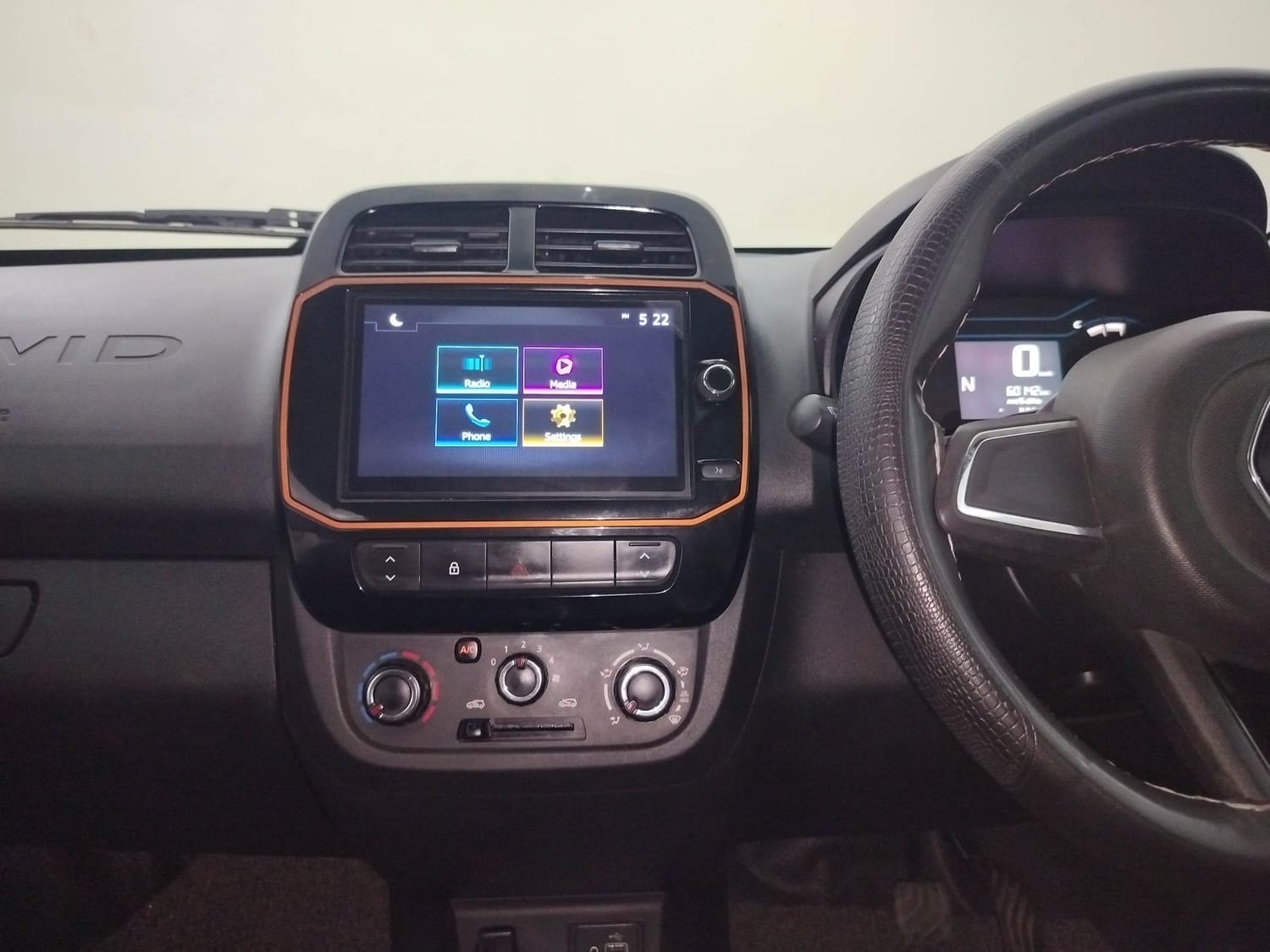 Kwid image 13 Kwid image 13