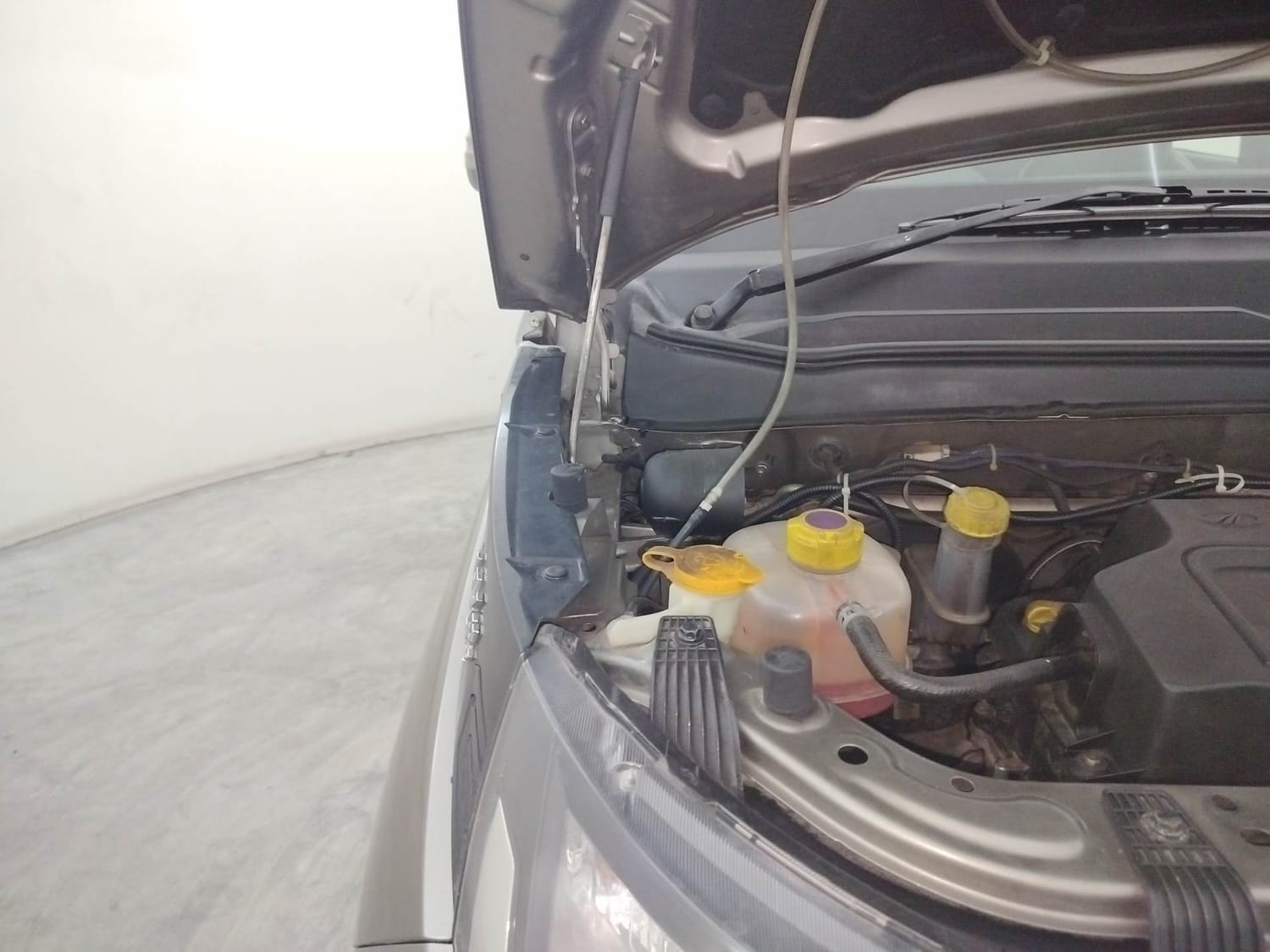 KUV100 image 31 KUV100 image 31