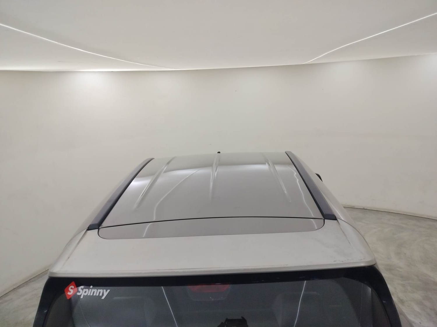 KUV100 image 11 KUV100 image 11