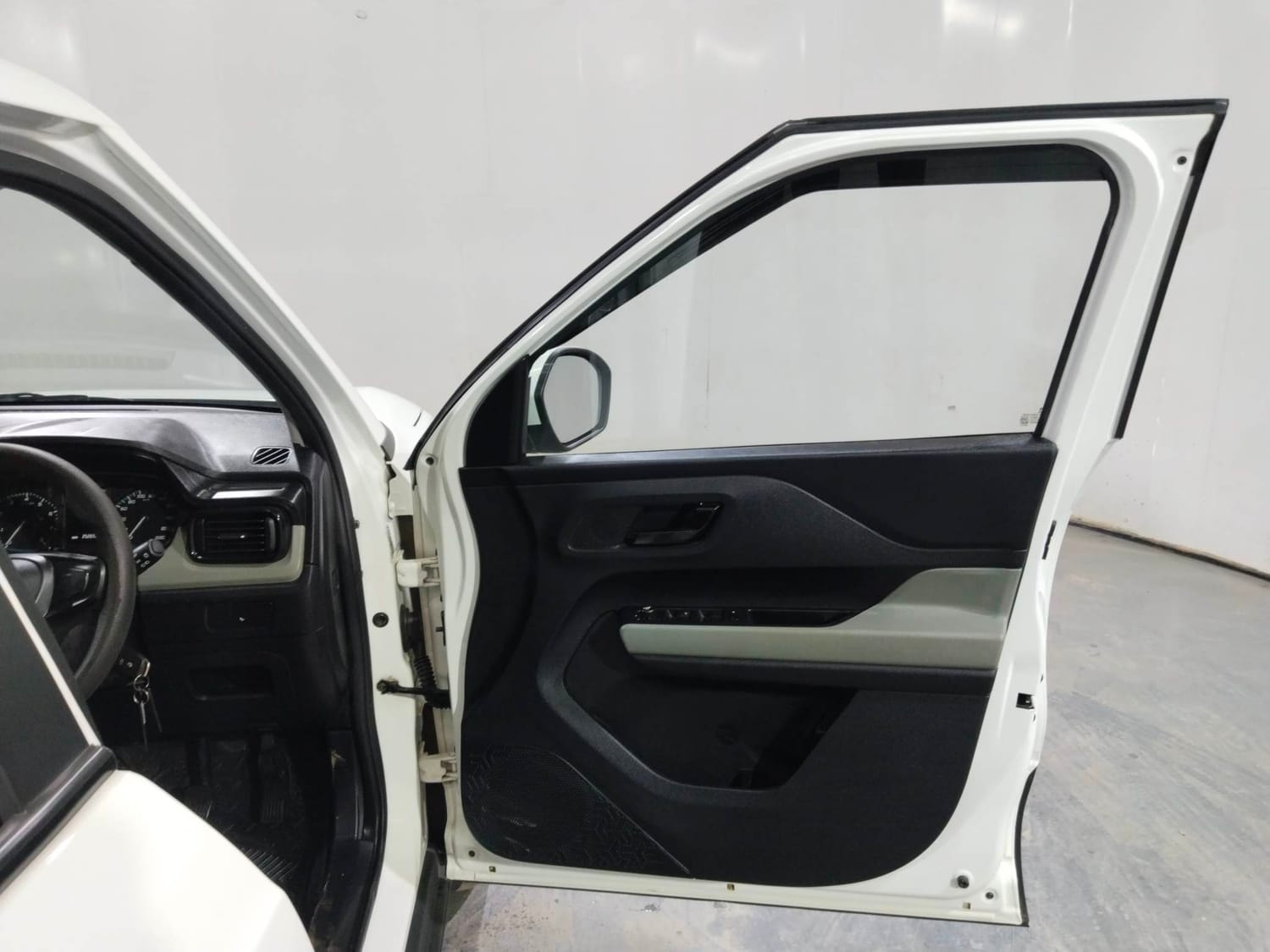 Punch image 19 Punch image 19