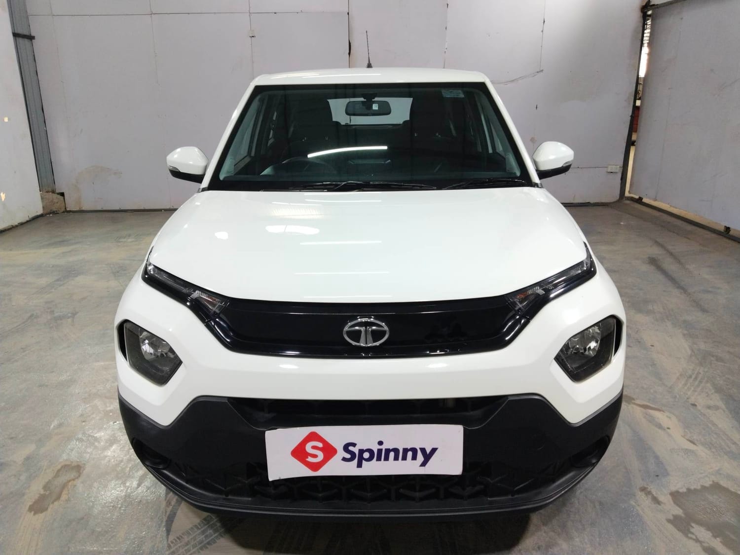 Punch image 8 Punch image 8