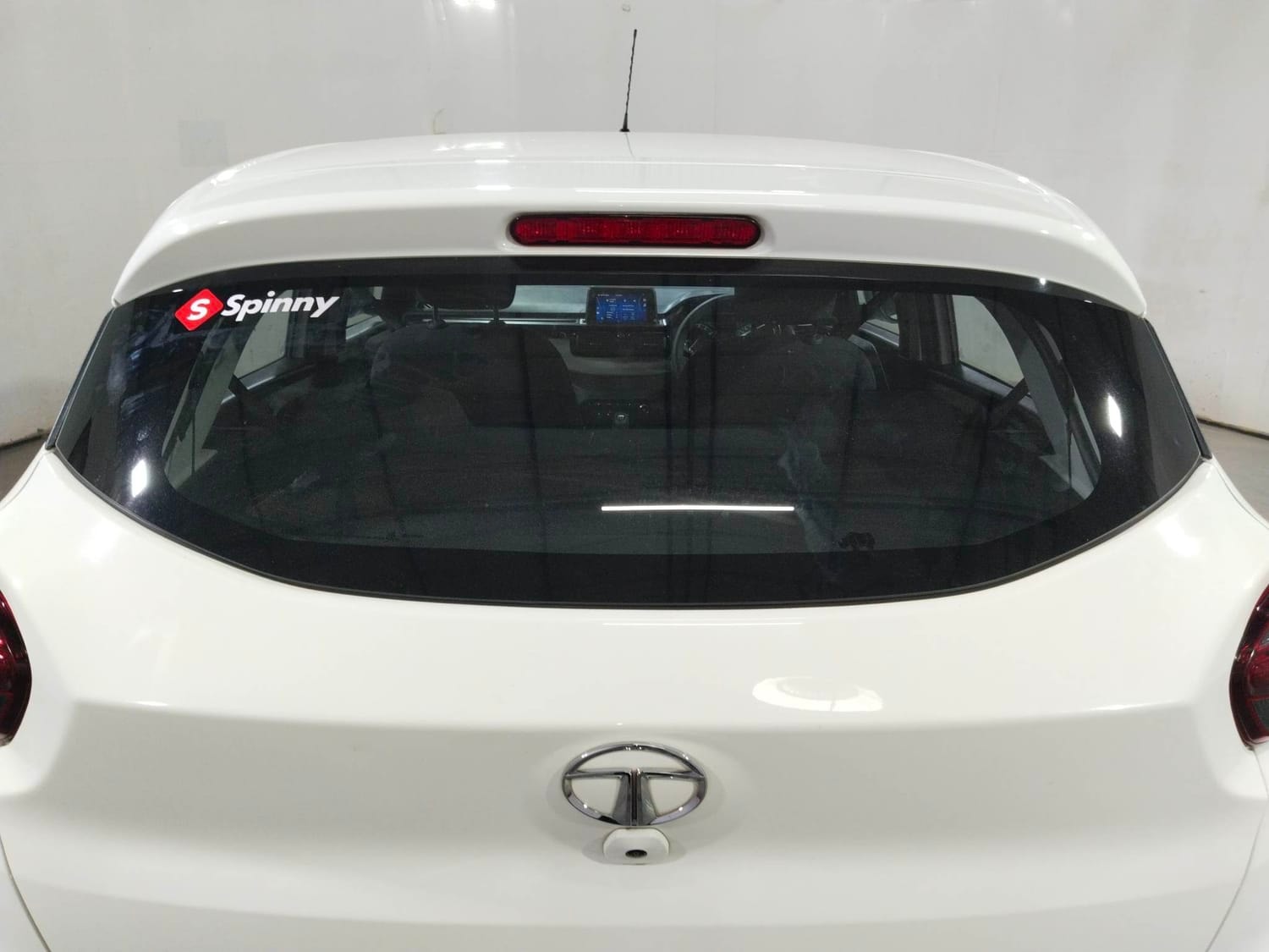 Punch image 10 Punch image 10