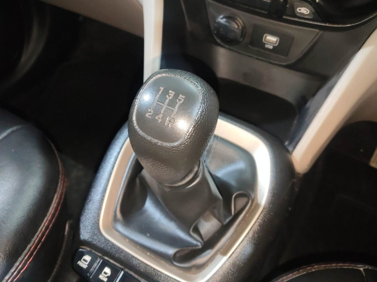 Santro image 16 Santro image 16