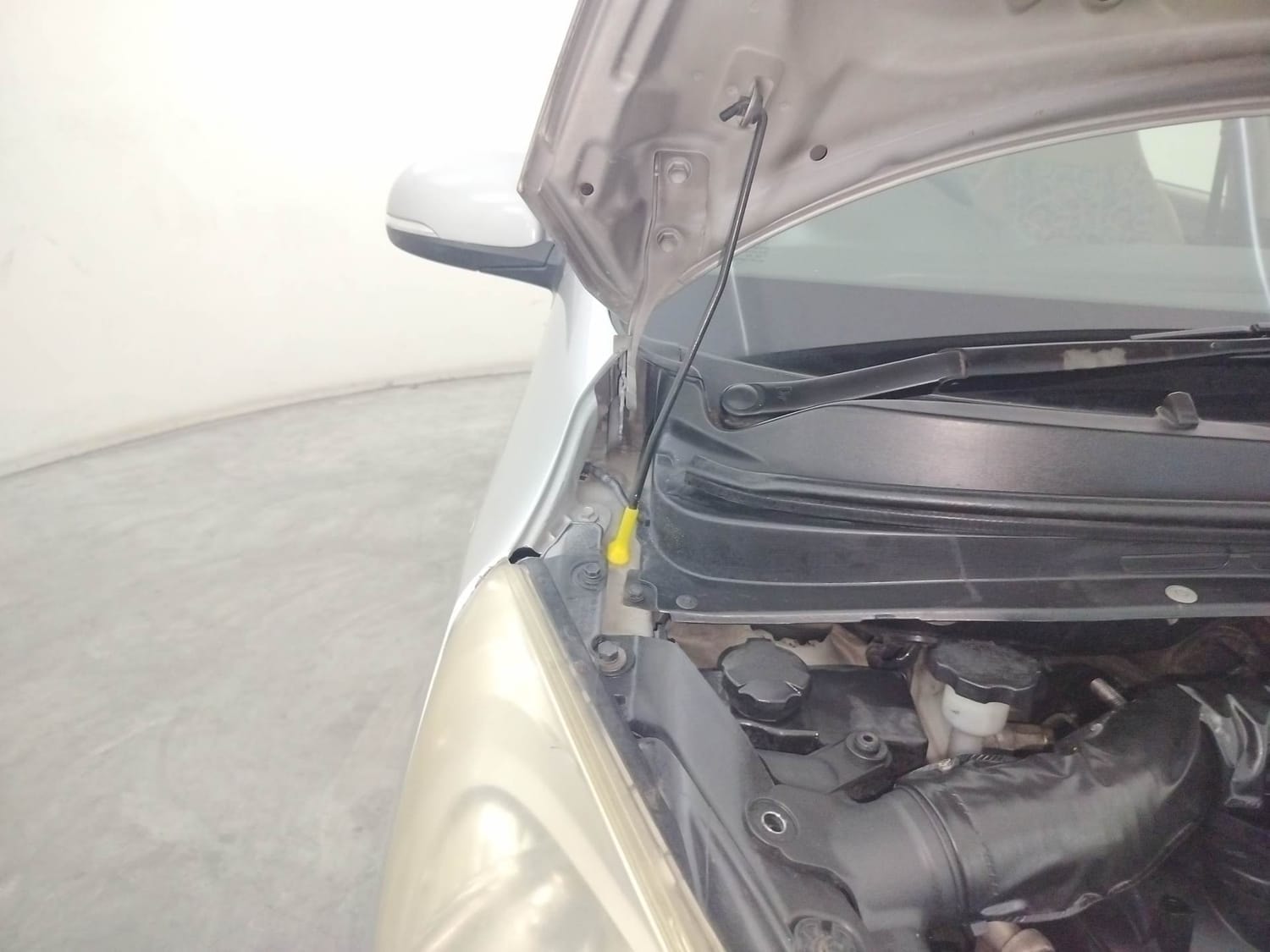 i10 image 31 i10 image 31