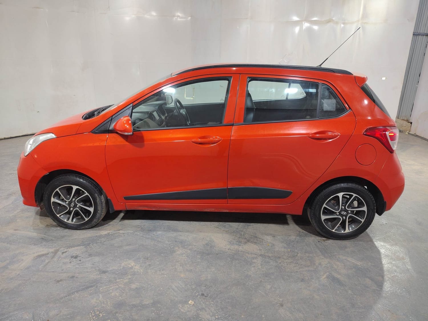 Grand i10 image 2 Grand i10 image 2