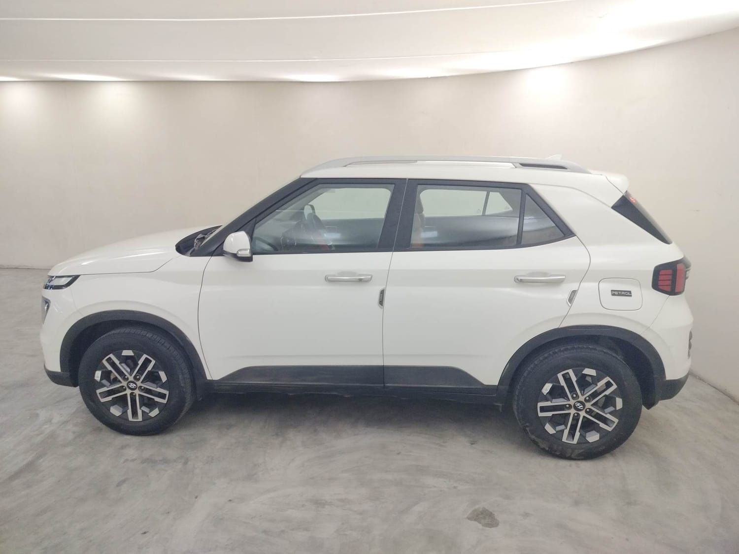 Used 2024 Hyundai Venue Used 2024 Hyundai Venue