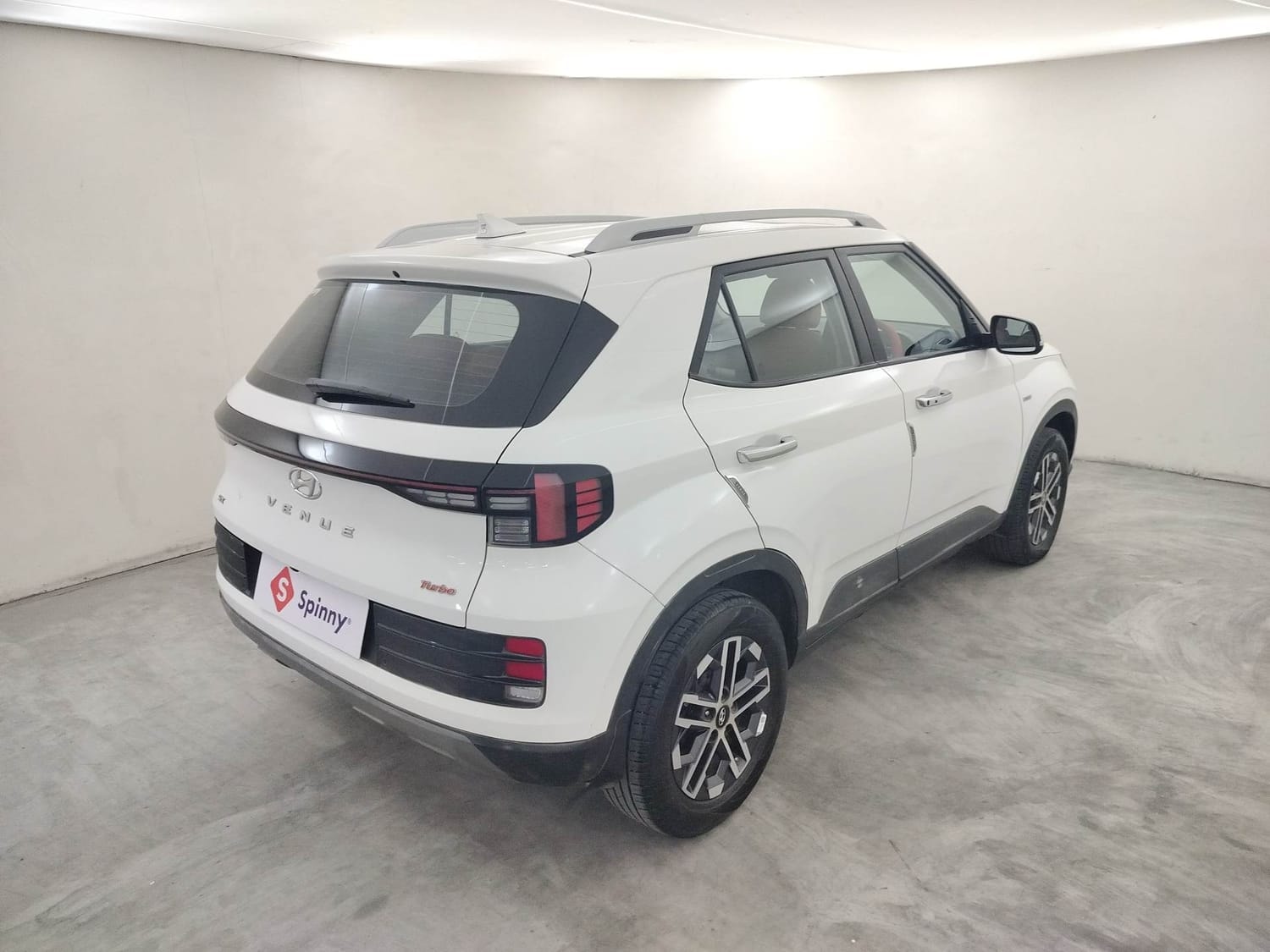 Used 2024 Hyundai Venue Used 2024 Hyundai Venue