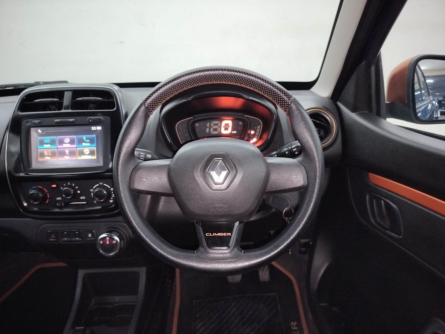 Kwid image 14 Kwid image 14