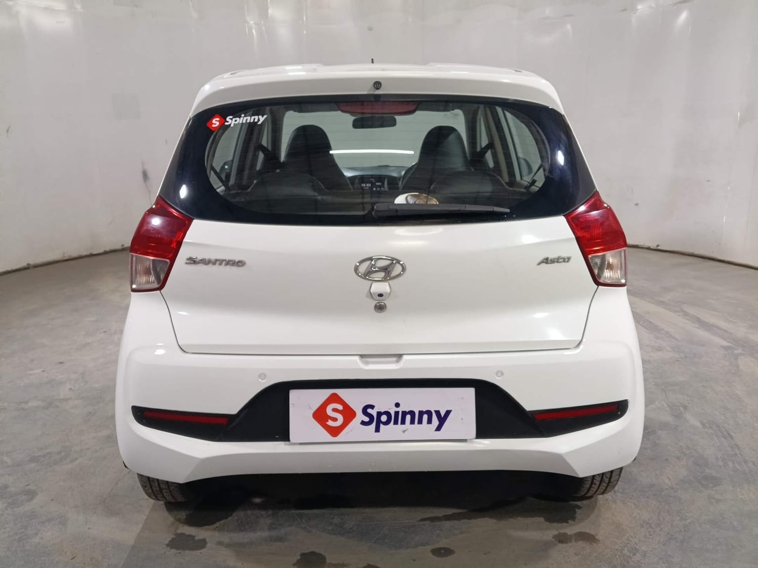 Santro image 4 Santro image 4