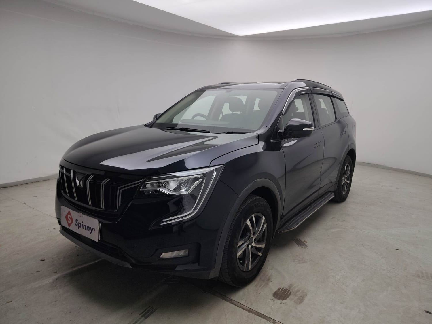 Used 2023 Mahindra XUV700 Used 2023 Mahindra XUV700