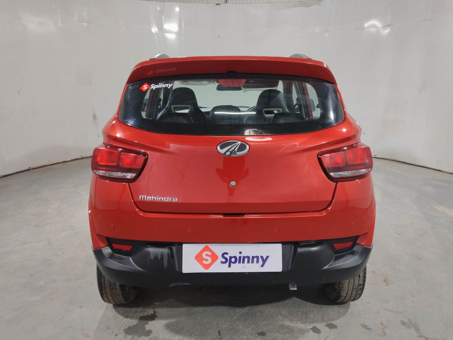 Used 2017 Mahindra KUV100 Used 2017 Mahindra KUV100