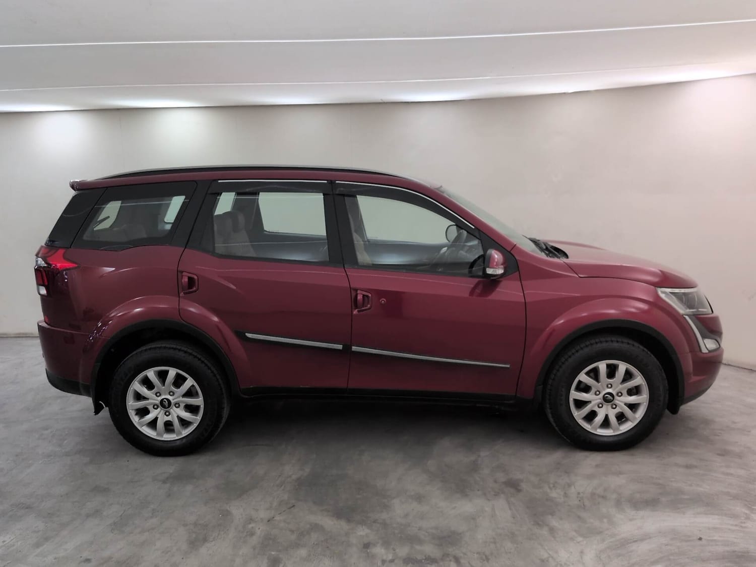 Used 2019 Mahindra XUV500 Used 2019 Mahindra XUV500