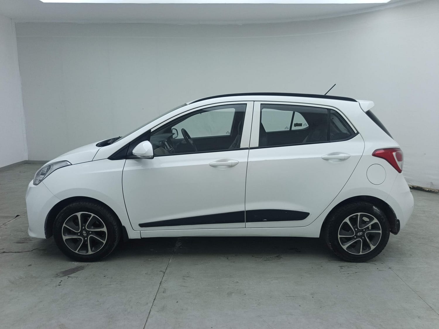 Used 2018 Hyundai Grand i10 Used 2018 Hyundai Grand i10
