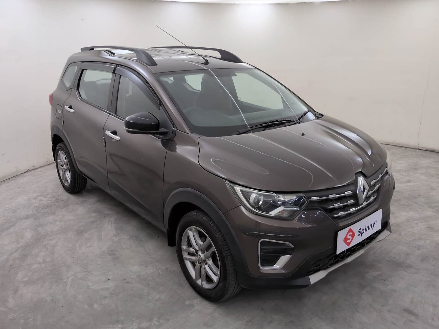 Used 2023 Renault Triber Used 2023 Renault Triber