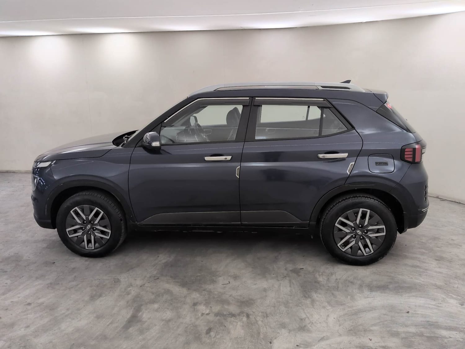 Used 2024 Hyundai Venue Used 2024 Hyundai Venue