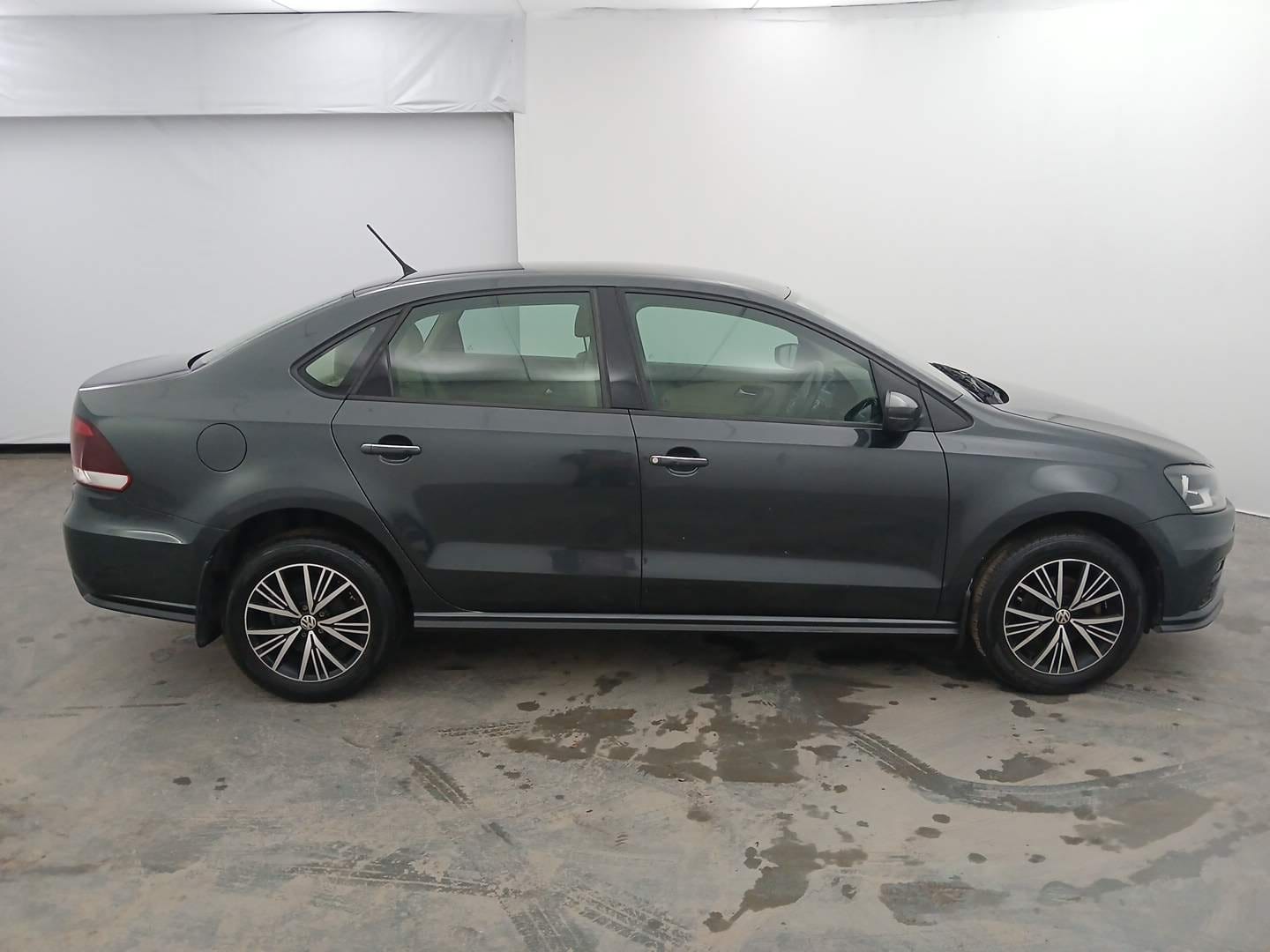 Used 2022 Volkswagen Vento Used 2022 Volkswagen Vento