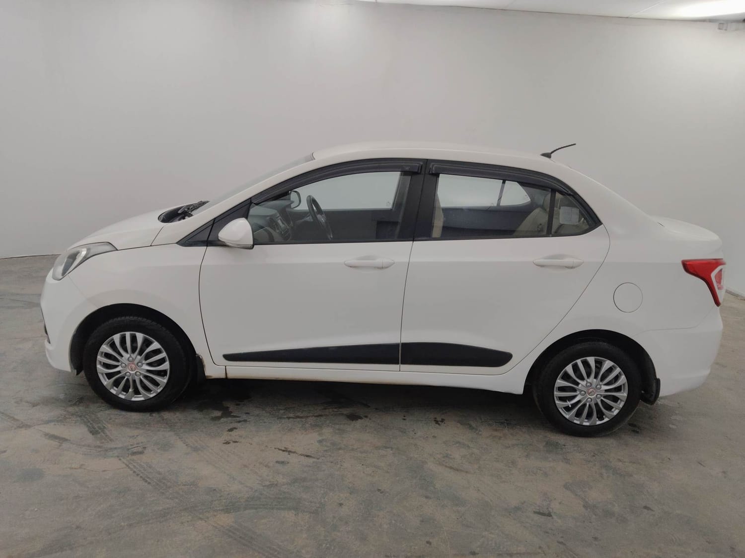 Used 2015 Hyundai Xcent Used 2015 Hyundai Xcent