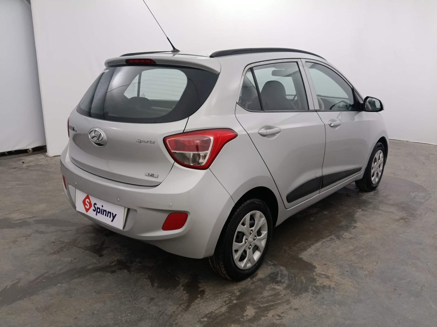 Used 2015 Hyundai Grand i10 Used 2015 Hyundai Grand i10