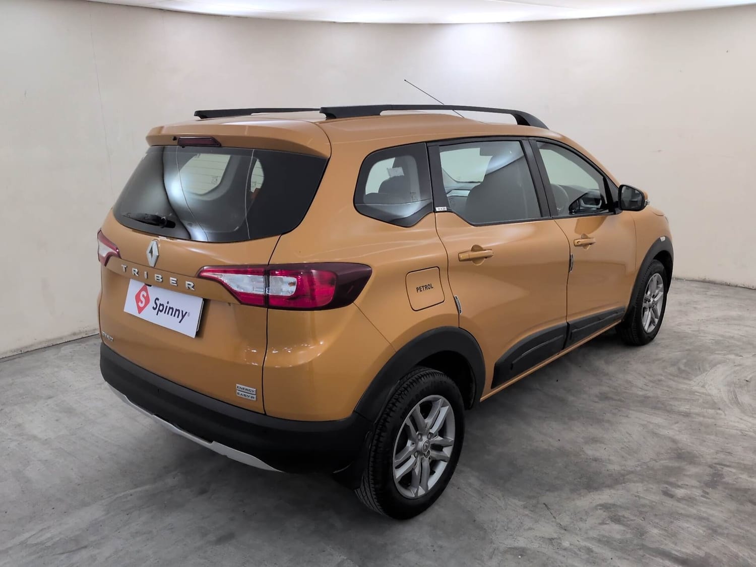 Used 2020 Renault Triber Used 2020 Renault Triber