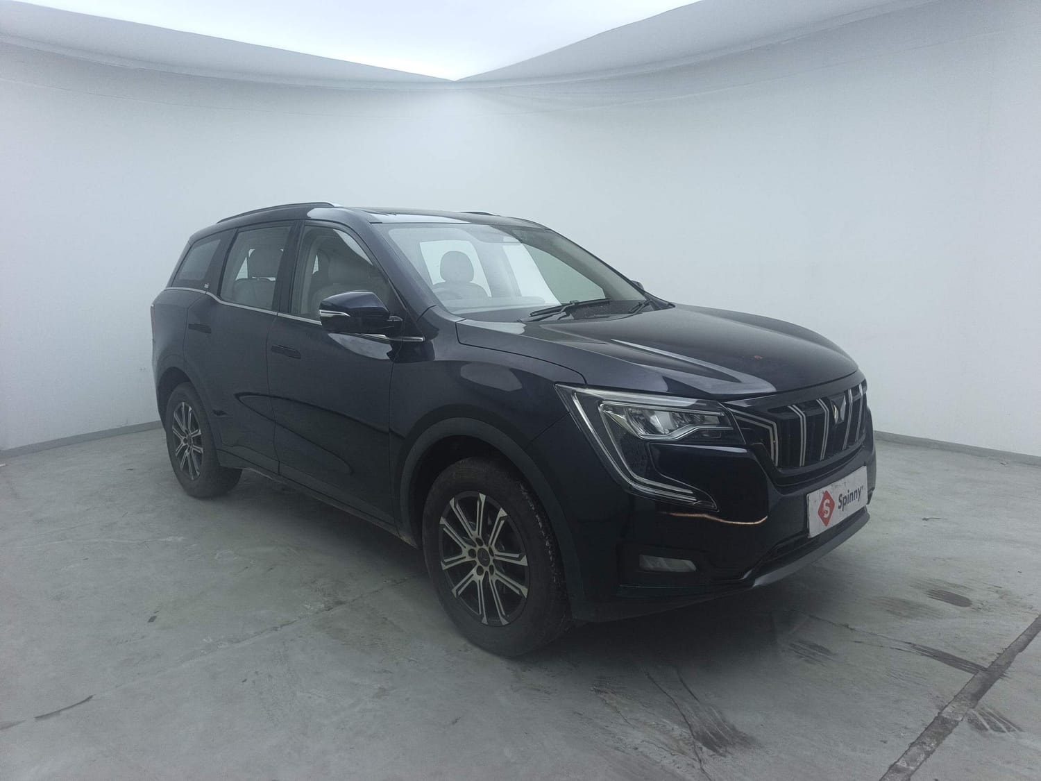 Used 2023 Mahindra XUV700 Used 2023 Mahindra XUV700