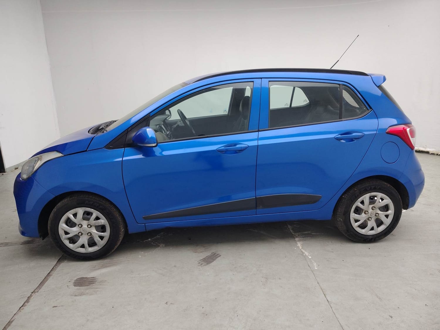 Used 2019 Hyundai Grand i10 Used 2019 Hyundai Grand i10