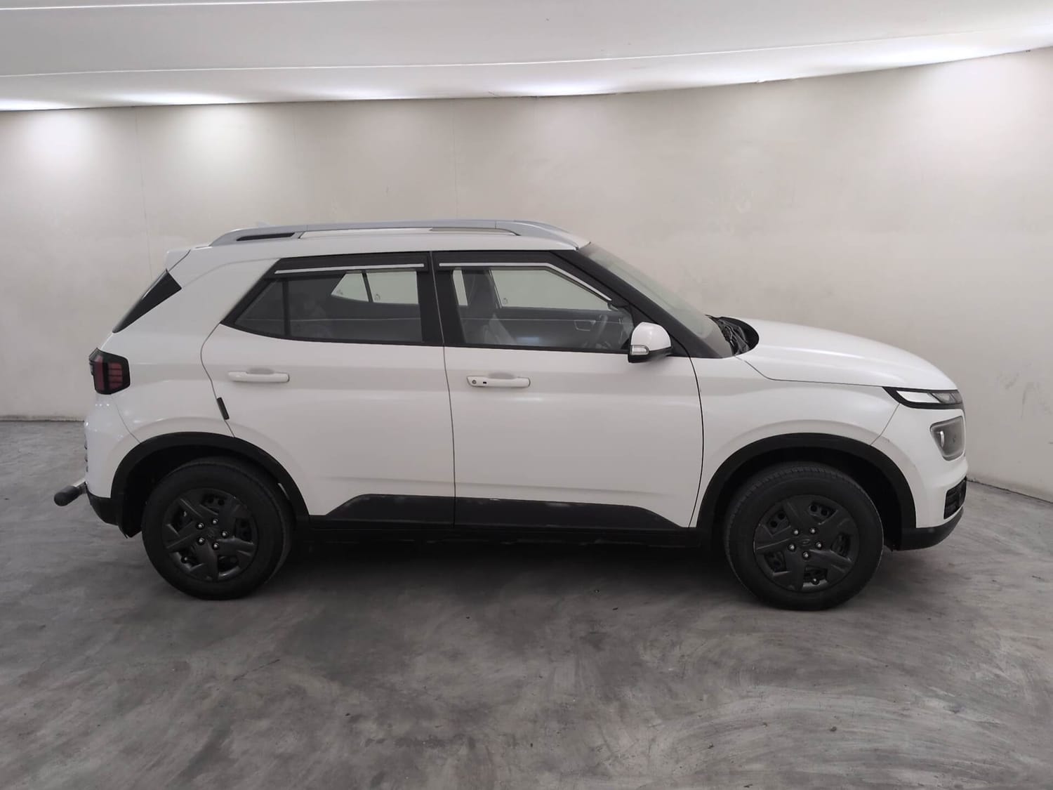 Used 2024 Hyundai Venue Used 2024 Hyundai Venue