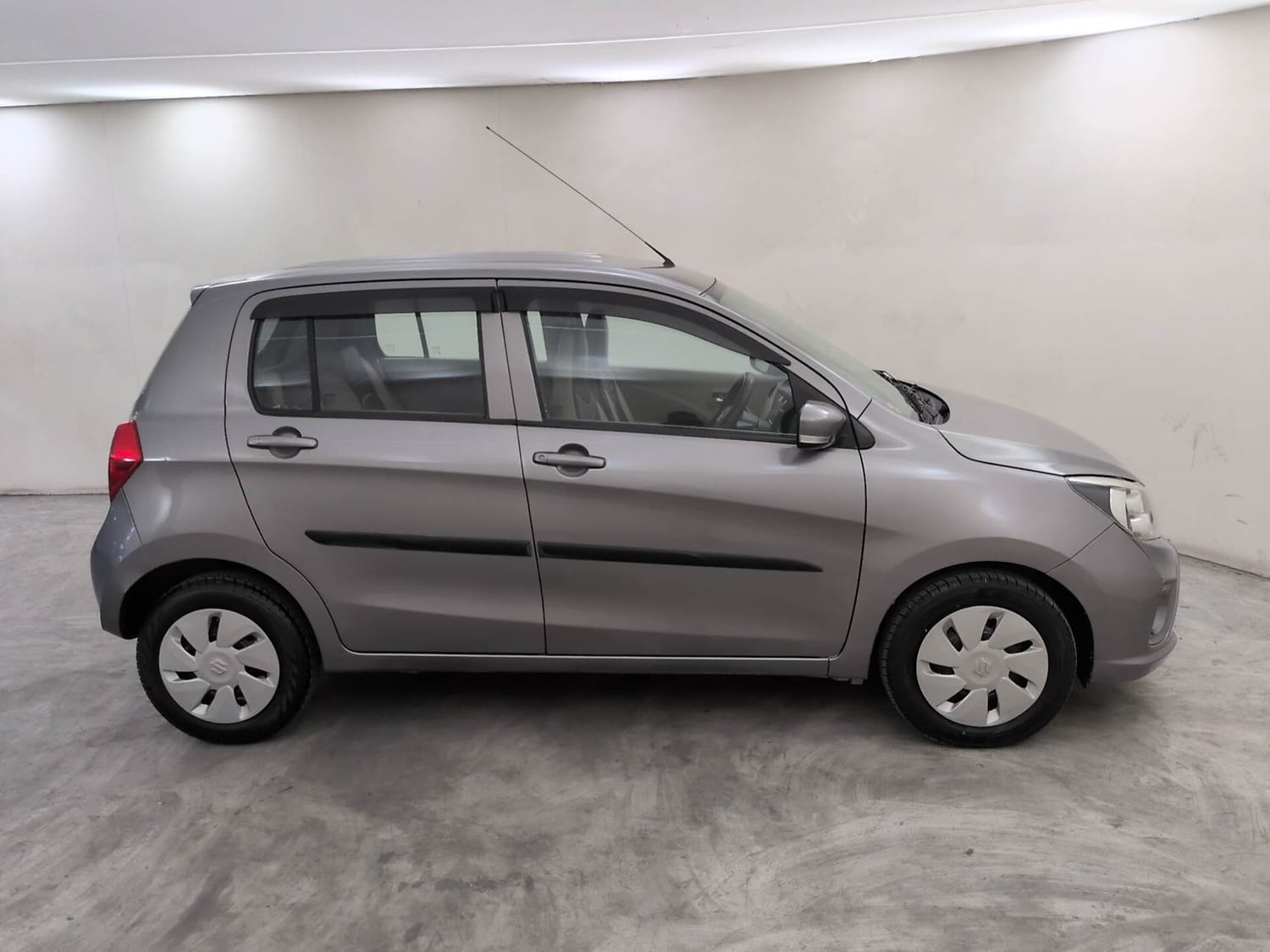 Celerio image 6 Celerio image 6