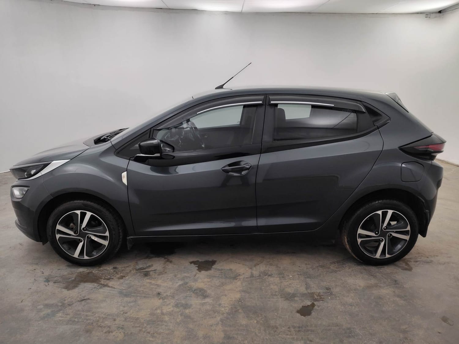 Used 2021 Tata Altroz Used 2021 Tata Altroz