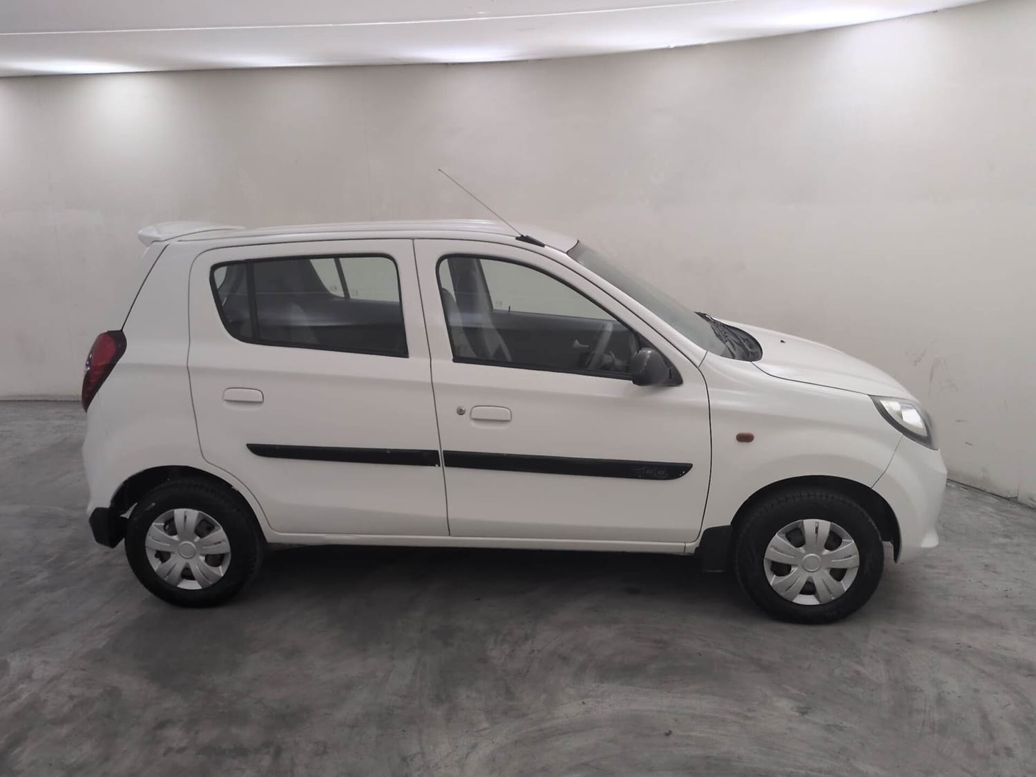 Alto 800 image 6 Alto 800 image 6