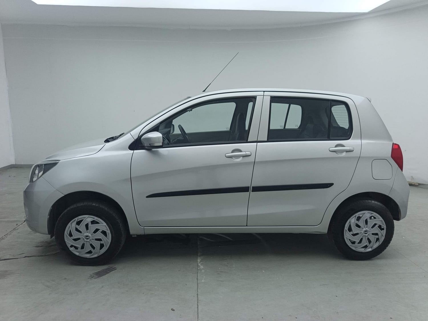 Celerio image 2 Celerio image 2