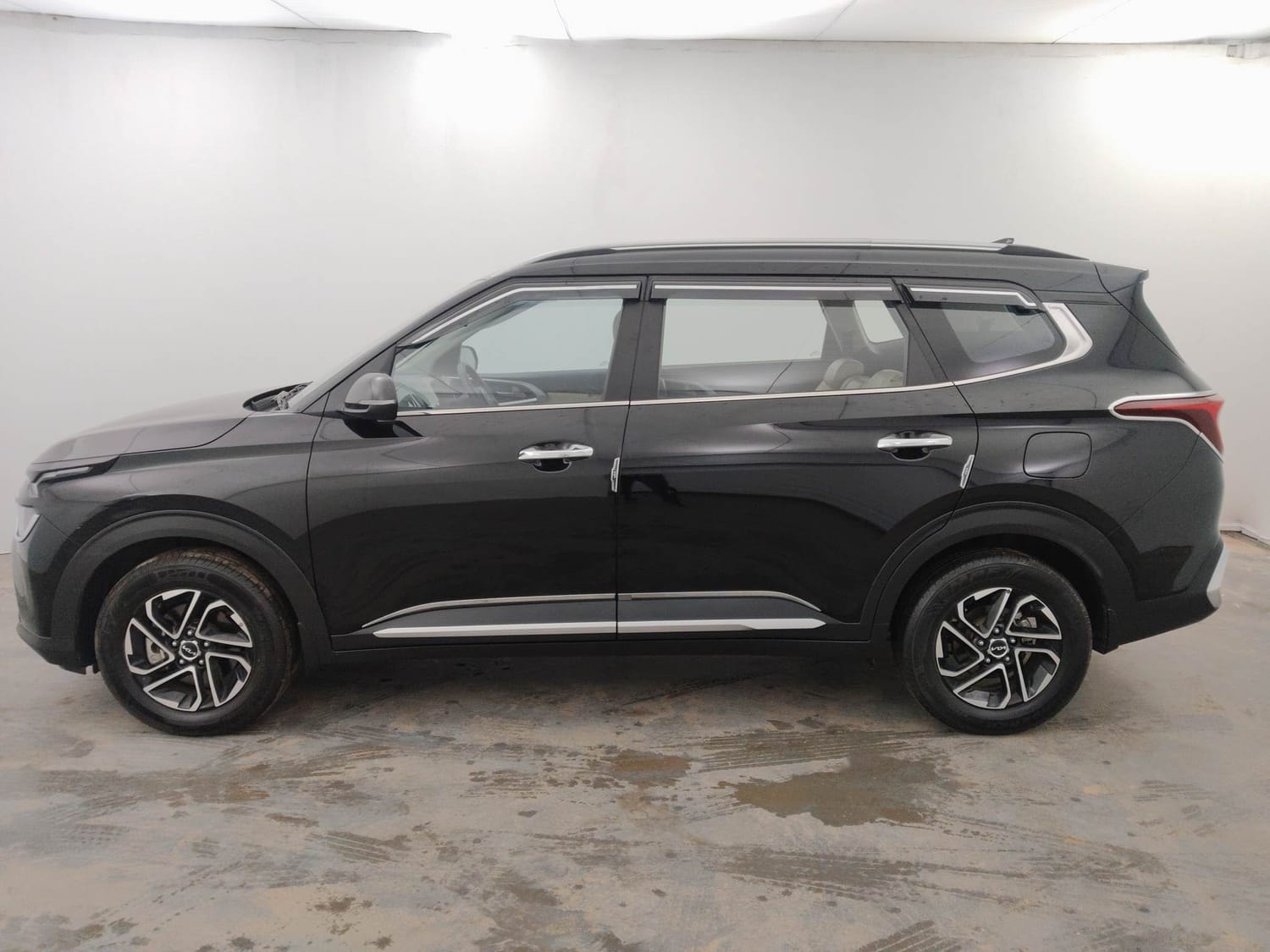 Used 2022 Kia Carens Used 2022 Kia Carens