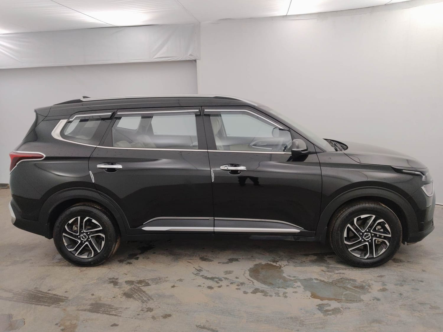 Used 2022 Kia Carens Used 2022 Kia Carens