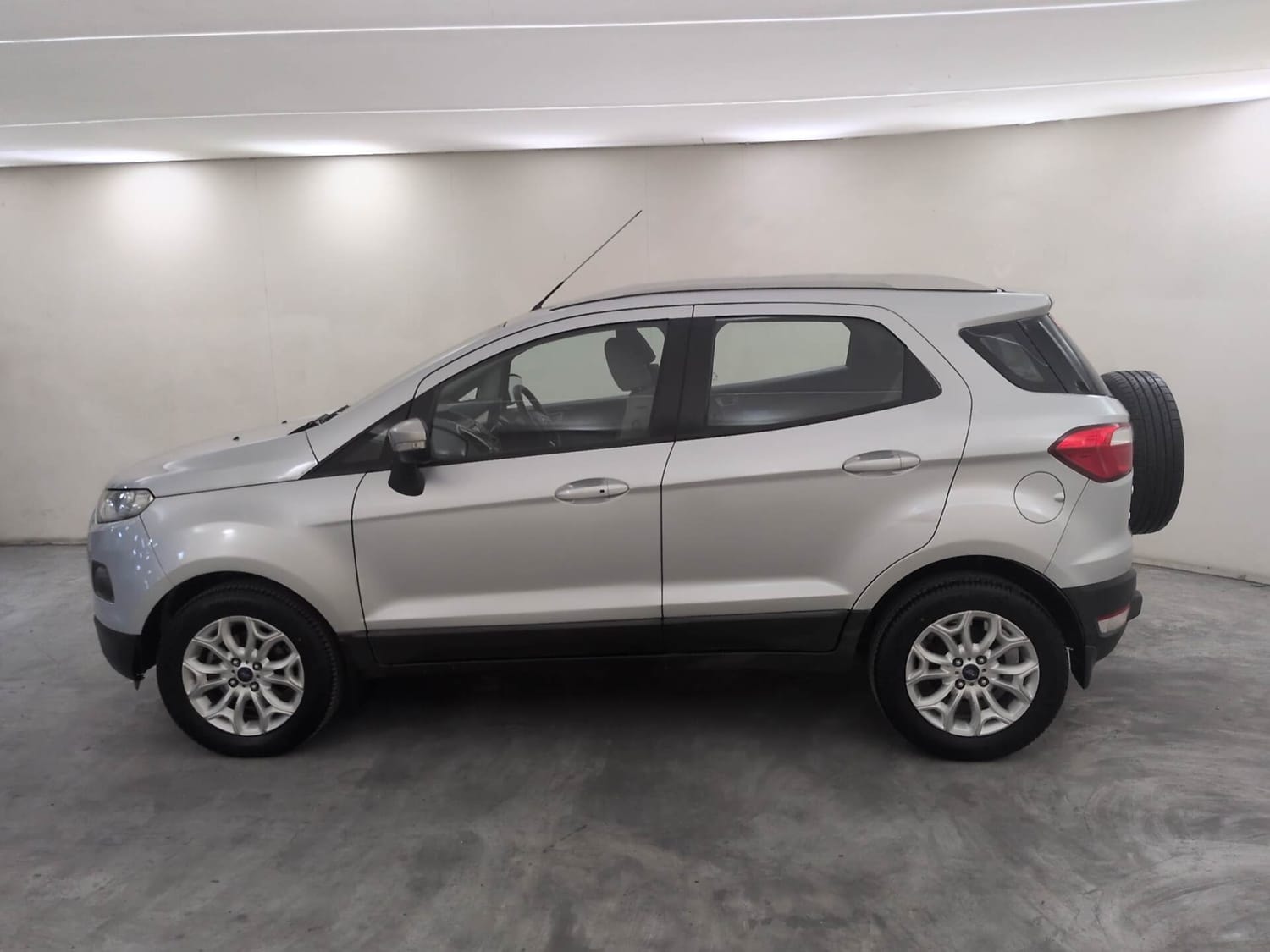 EcoSport image 2 EcoSport image 2