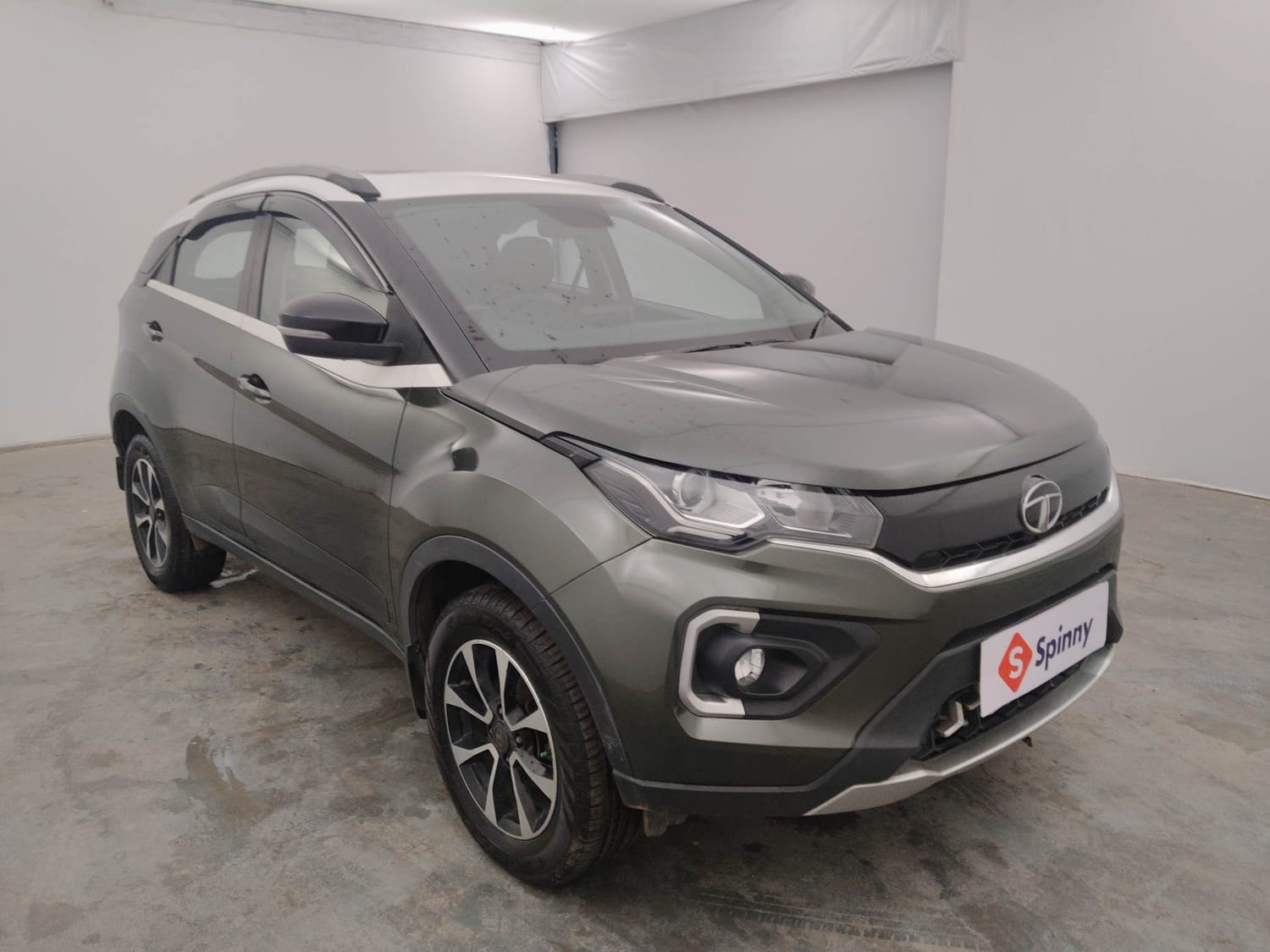 View 2020 Tata Nexon Revotron XZ Plus (O) Dual Tone Image 7 Used 2020 Tata Nexon Revotron XZ Plus (O) Dual Tone Image 7