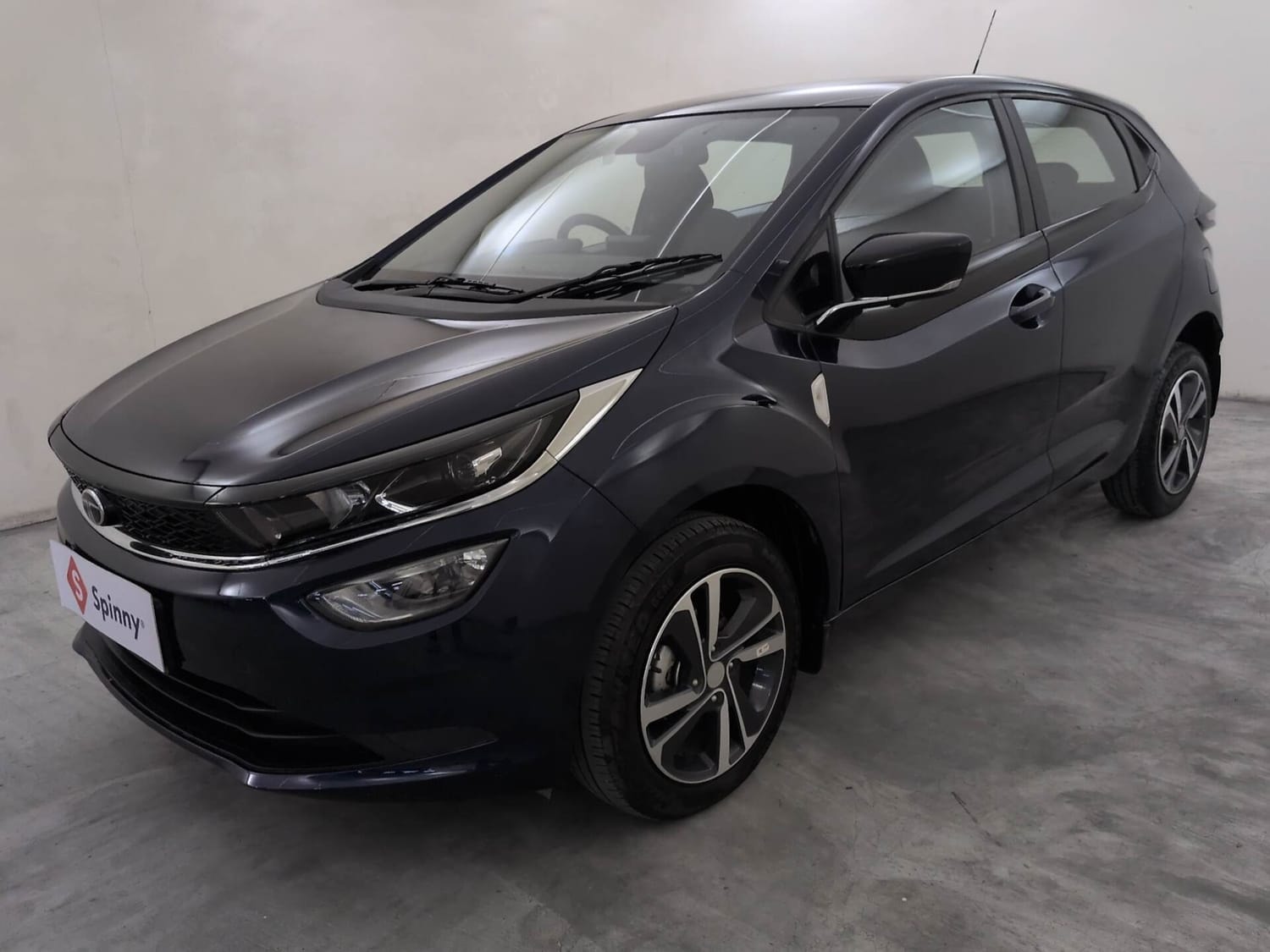 Used 2025 Tata Altroz Used 2025 Tata Altroz