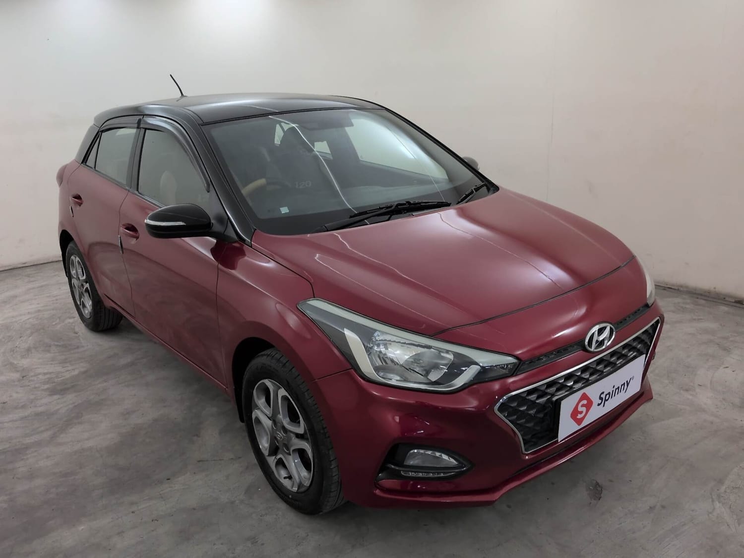 View 2019 Hyundai Elite i20 1.2 Sportz Plus Petrol Dual Tone BS IV Image 7 Used 2019 Hyundai Elite i20 1.2 Sportz Plus Petrol Dual Tone BS IV Image 7