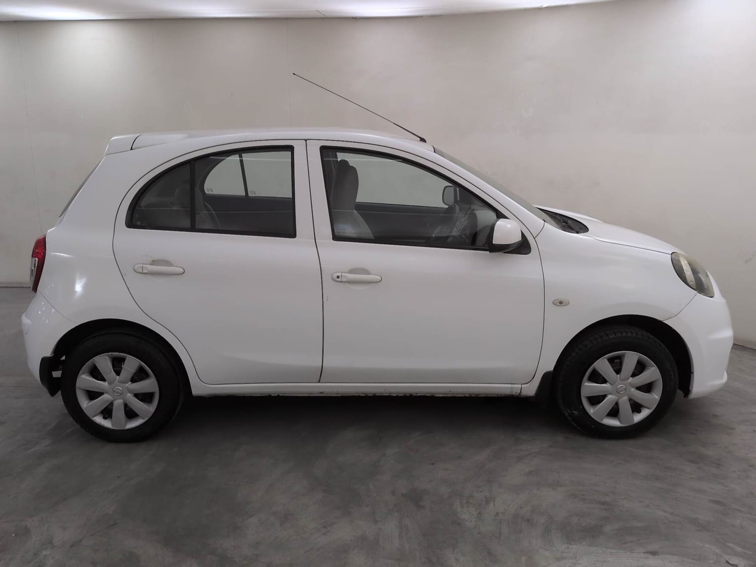 View 2015 Nissan Micra Active XV S Image 6 Used 2015 Nissan Micra Active XV S Image 6