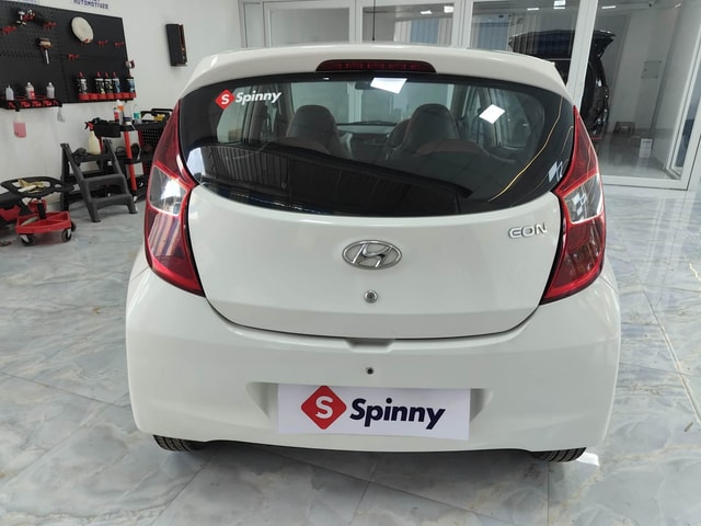 View Hyundai EON Image 4 Used Hyundai EON Image 4