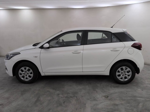 View Hyundai Elite i20 Image 2 Used Hyundai Elite i20 Image 2