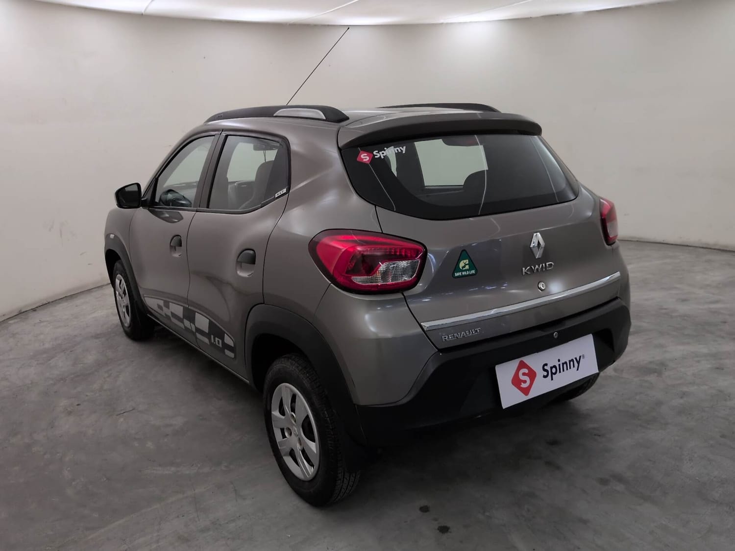 View 2017 Renault Kwid RXT 1.0 BS IV Image 3 Used 2017 Renault Kwid RXT 1.0 BS IV Image 3